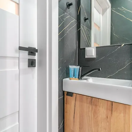 Strzelecka Comfort Living By Bookinghost Katowice