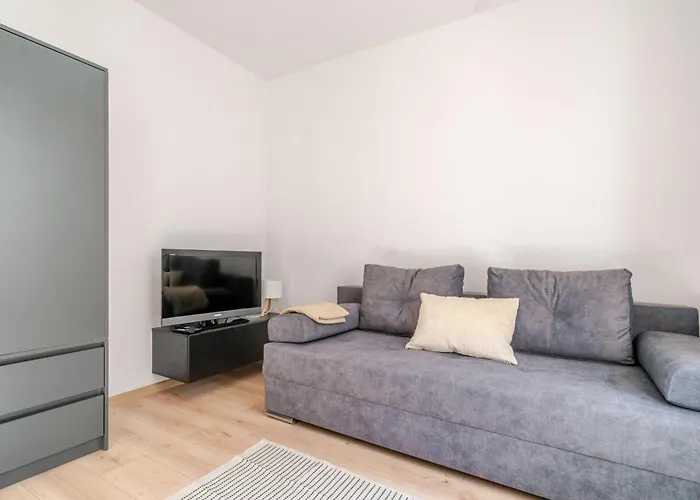 Strzelecka Comfort Living By Bookinghost דירה קטוביץ